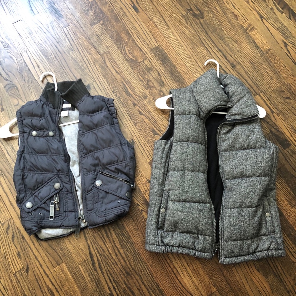 Like new vests✨